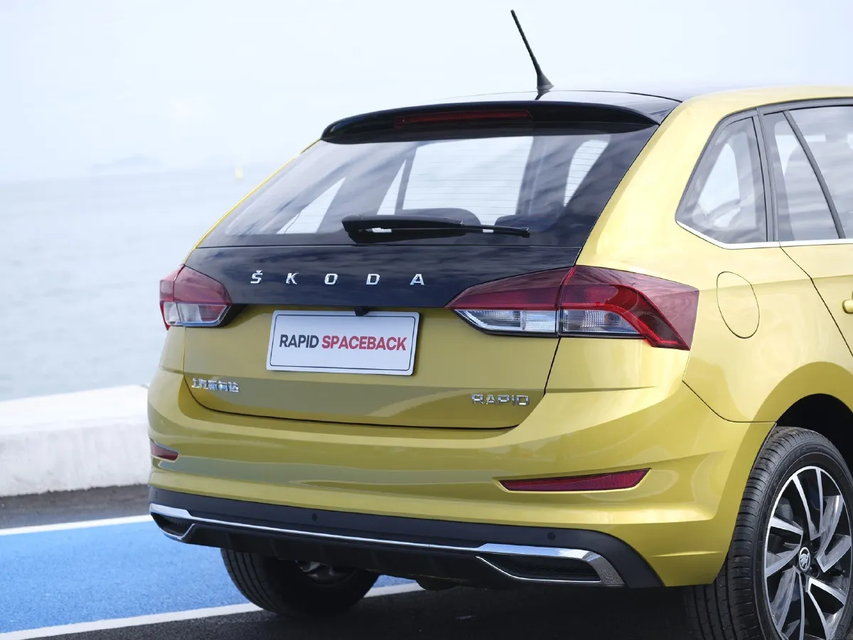 Skoda Rapid Spaceback,autocango,china used car exporter,china ev exporter,chinese used car exporter,chinese used ev exporter