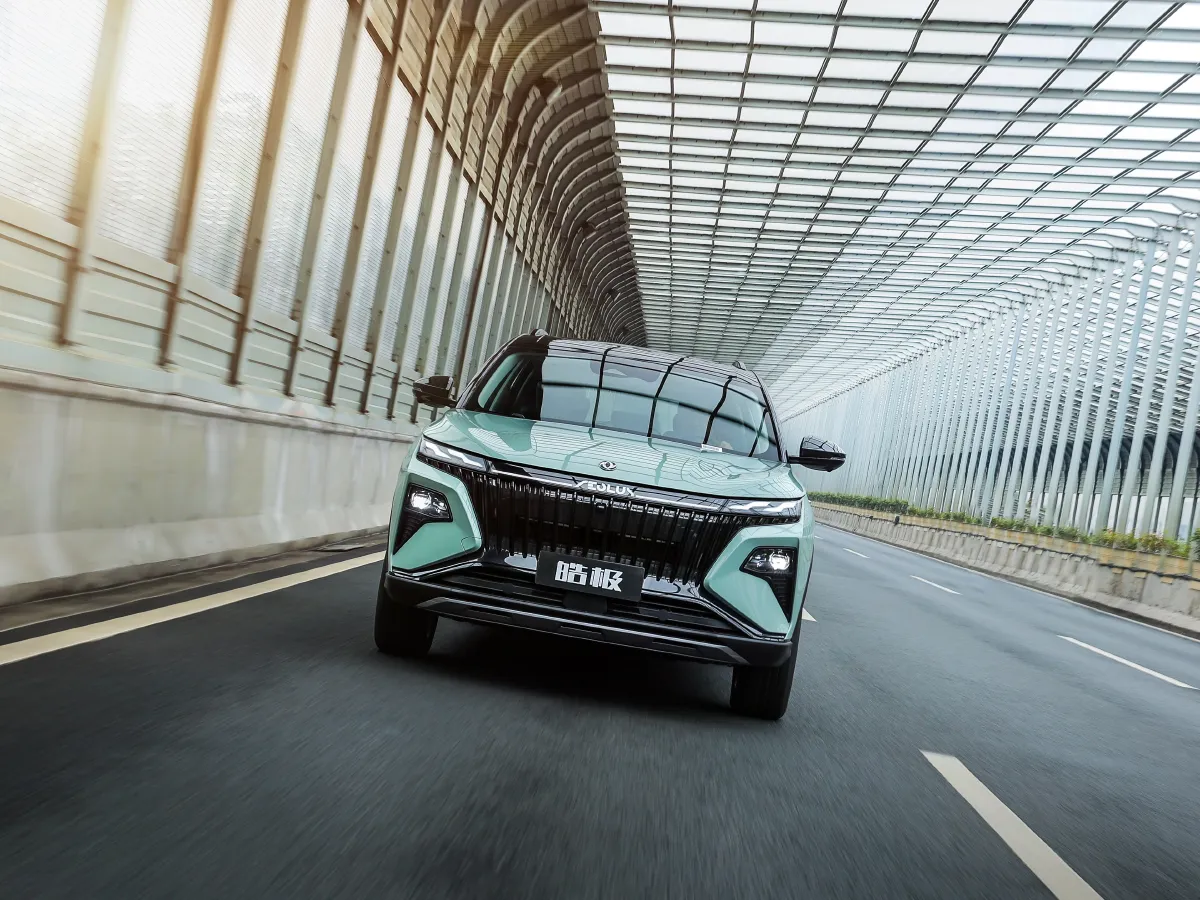 DongFeng Aeolus HaoJi,autocango,china used car exporter,china ev exporter,chinese used car exporter,chinese used ev exporter