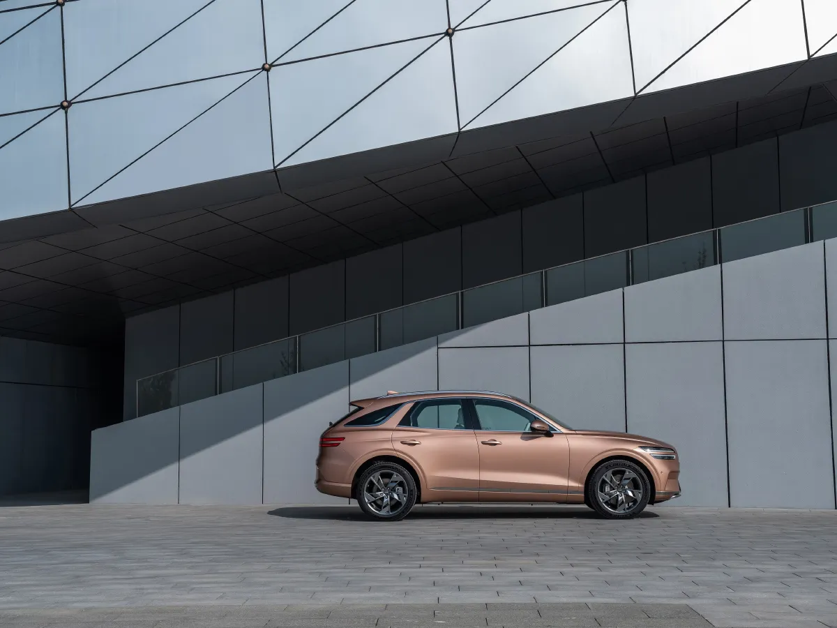 Genesis GV70,autocango,china used car exporter,china ev exporter,chinese used car exporter,chinese used ev exporter