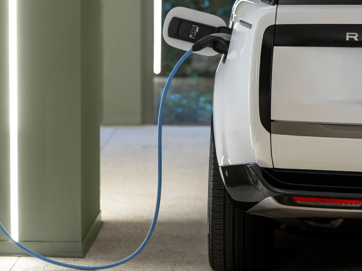 Land Rover Range Rover,autocango,china used car exporter,china ev exporter,chinese used car exporter,chinese used ev exporter