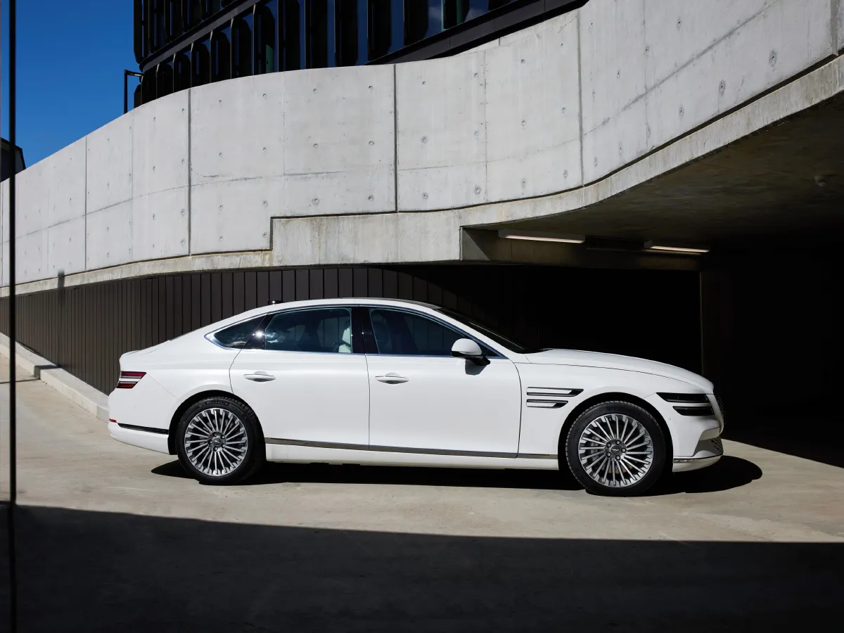 Genesis G80,autocango,china used car exporter,china ev exporter,chinese used car exporter,chinese used ev exporter Genesis G80,autocango,china used car exporter,china ev exporter,chinese used car exporter,chinese used ev exporter