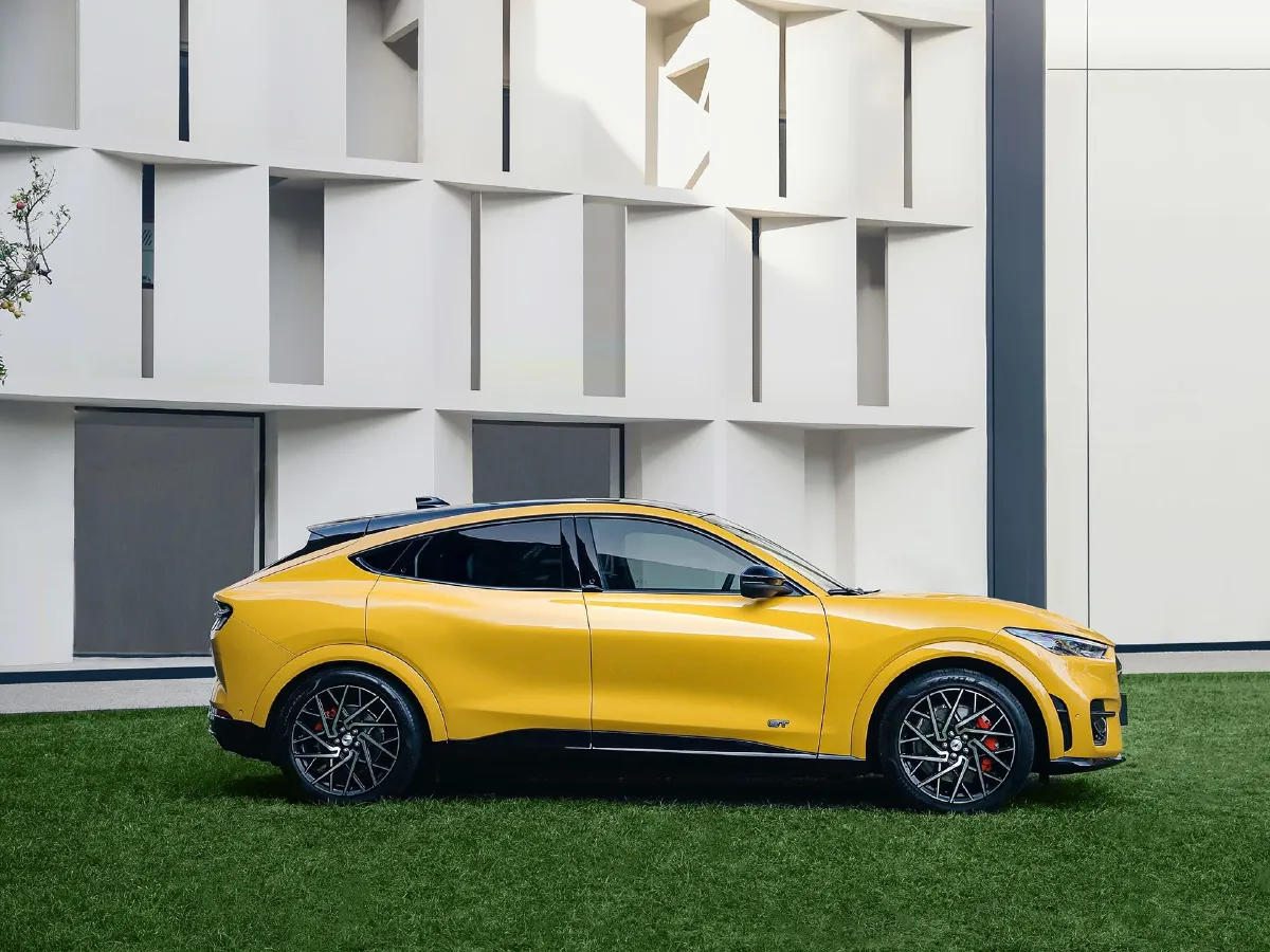 Ford Mustang Mach-E,autocango,china used car exporter,china ev exporter,chinese used car exporter,chinese used ev exporter Ford Mustang Mach-E,autocango,china used car exporter,china ev exporter,chinese used car exporter,chinese used ev exporter