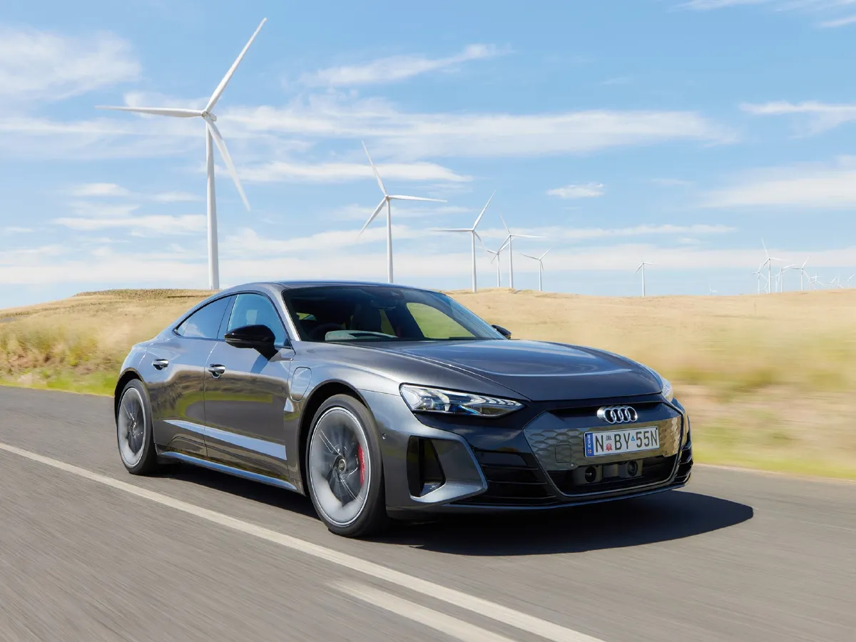 2023 Audi RS e-tron GT 2AT BEV 93.4KWH,autocango,china used car exporter,china ev exporter,chinese used car exporter,chinese used ev exporter