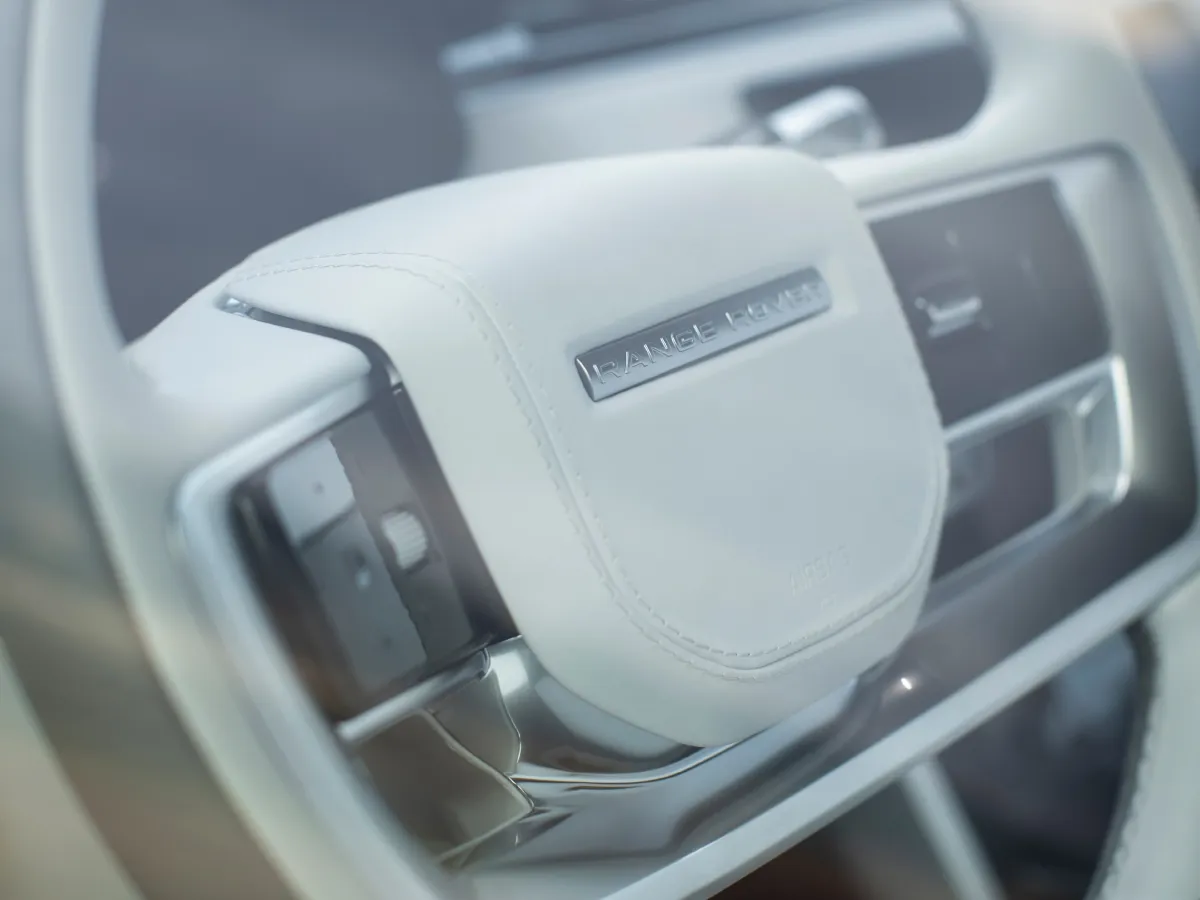 Land Rover Range Rover,autocango,china used car exporter,china ev exporter,chinese used car exporter,chinese used ev exporter