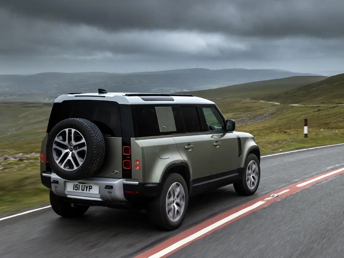 Land Rover Defender,autocango,china used car exporter,china ev exporter,chinese used car exporter,chinese used ev exporter Land Rover Defender,autocango,china used car exporter,china ev exporter,chinese used car exporter,chinese used ev exporter