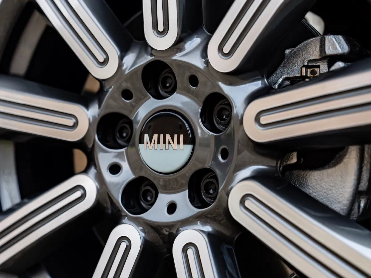 MINI CLUBMAN,autocango,china used car exporter,china ev exporter,chinese used car exporter,chinese used ev exporter