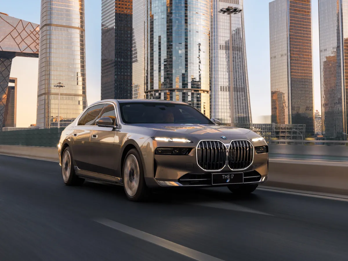 BMW i7,autocango,china used car exporter,china ev exporter,chinese used car exporter,chinese used ev exporter