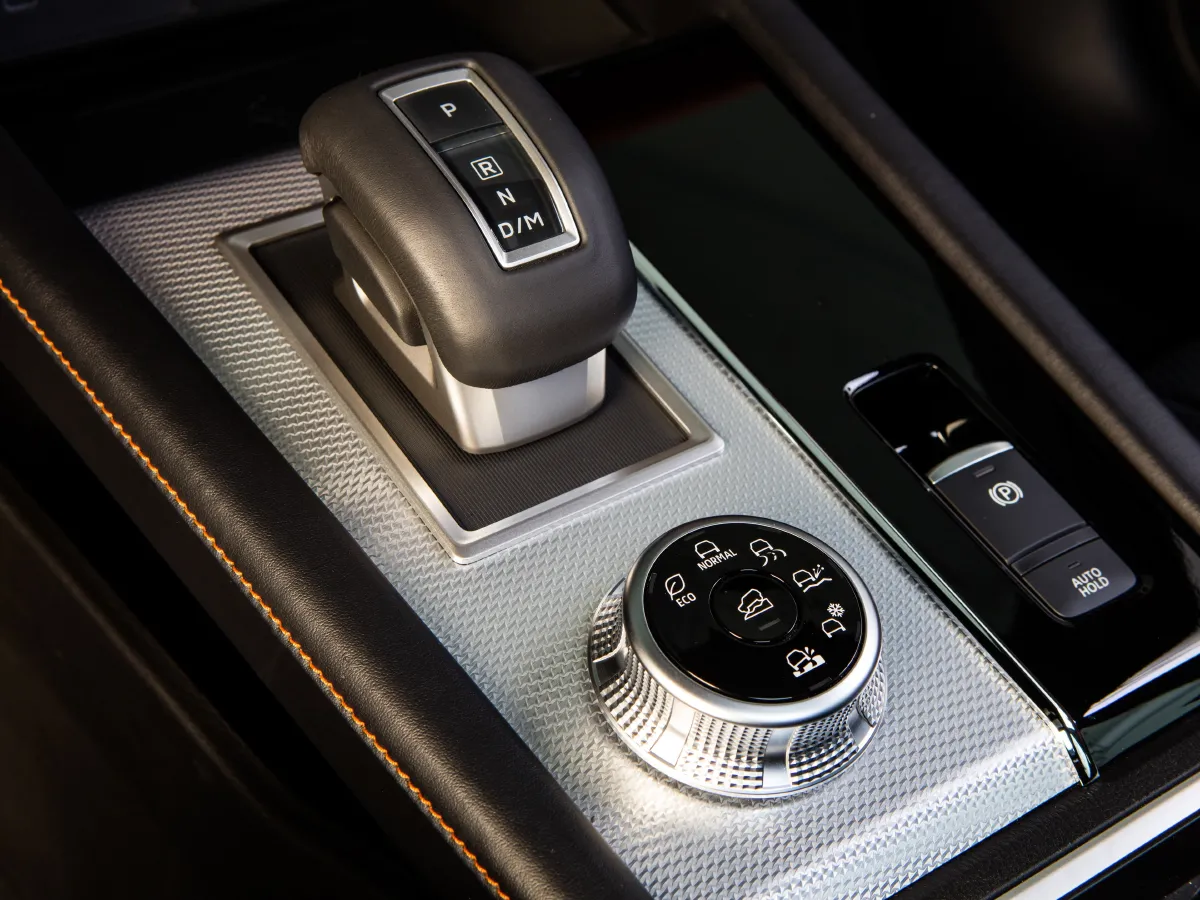 Mitsubishi Outlander,autocango,china used car exporter,china ev exporter,chinese used car exporter,chinese used ev exporter