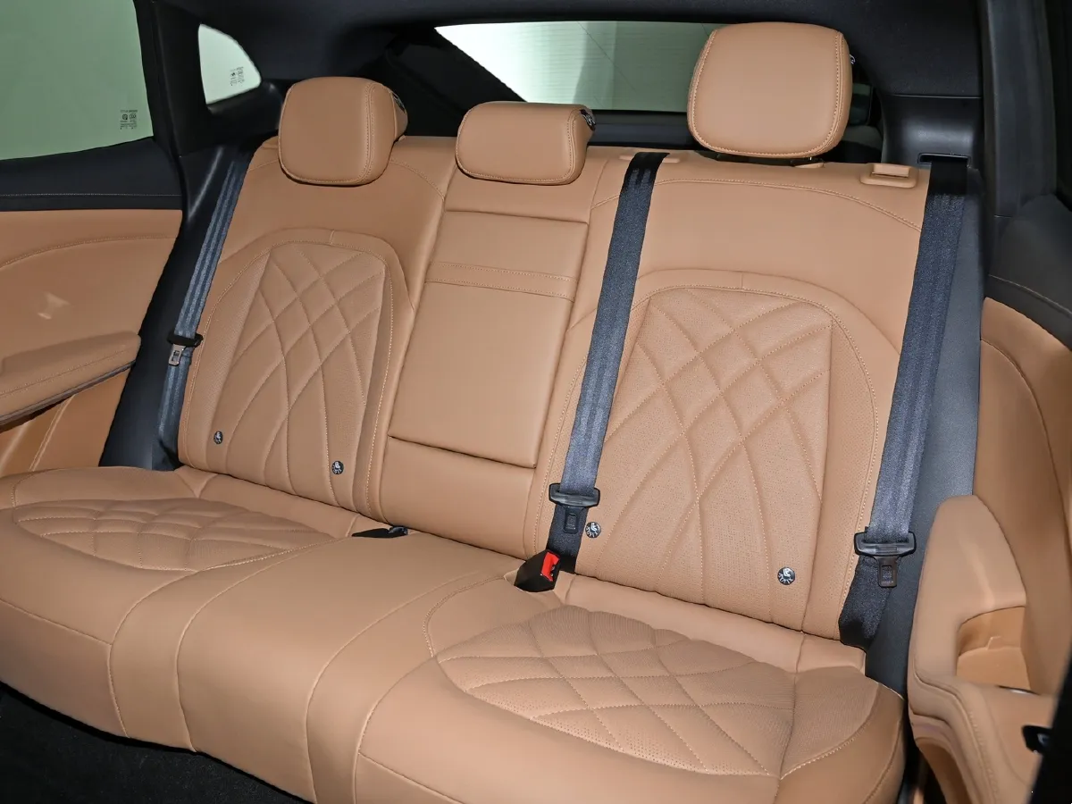 2024 Rising Auto R7 BEV 77KWH,autocango,china used car exporter,china ev exporter,chinese used car exporter,chinese used ev exporter