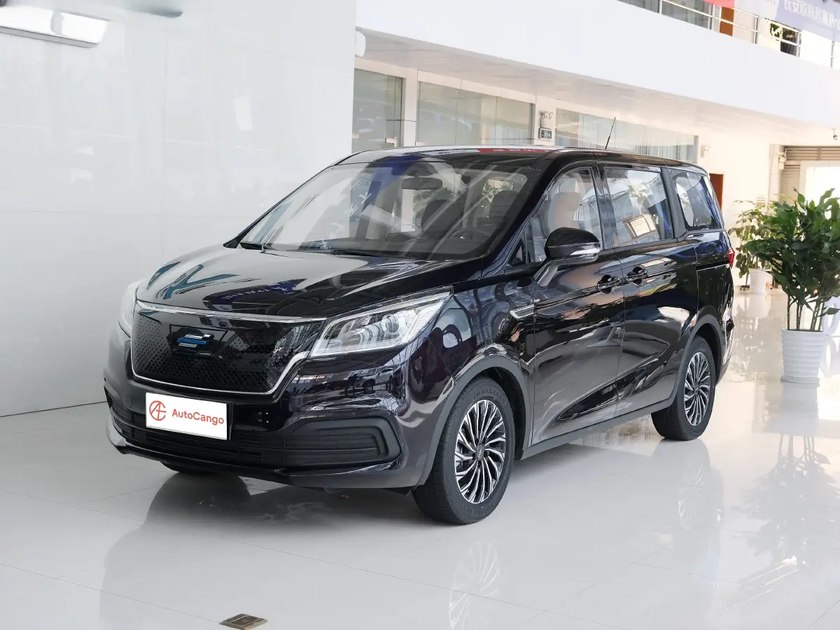 ChangAn Oshan Cosmos EV