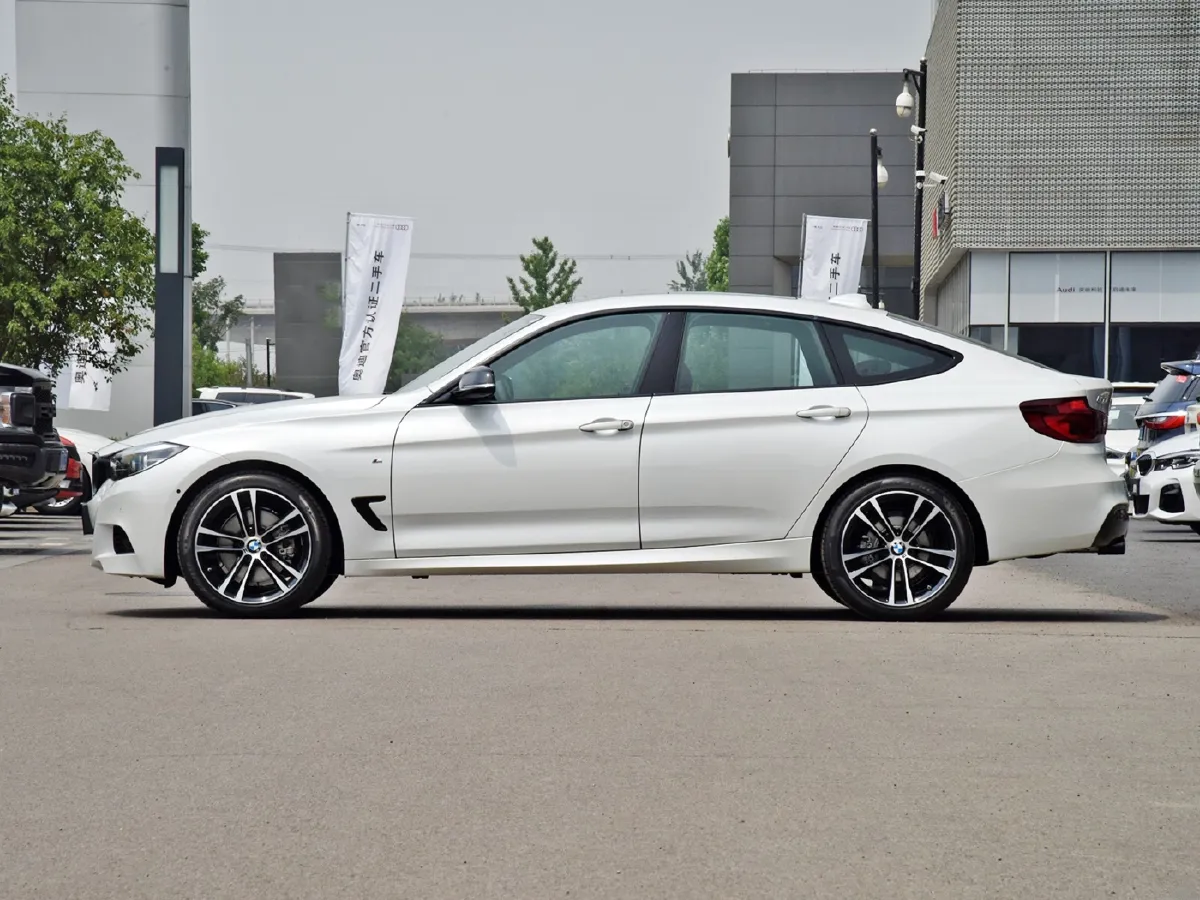 BMW 3 Series GT,autocango,china used car exporter,china ev exporter,chinese used car exporter,chinese used ev exporter