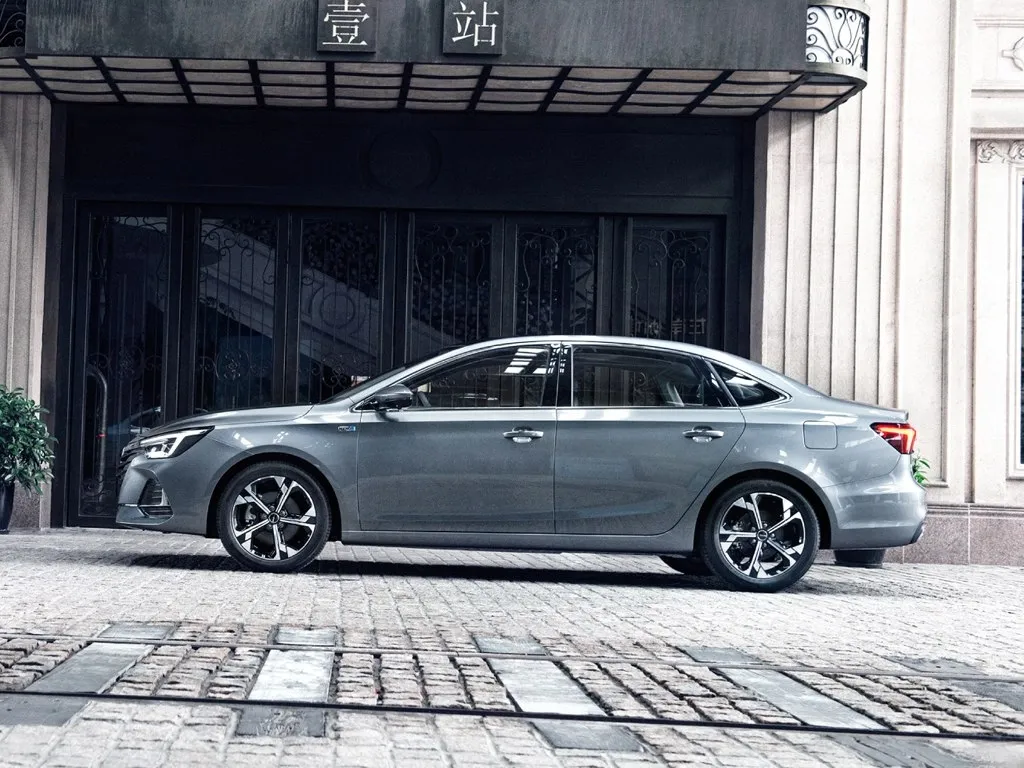 Roewe i6 MAX,autocango,china used car exporter,china ev exporter,chinese used car exporter,chinese used ev exporter