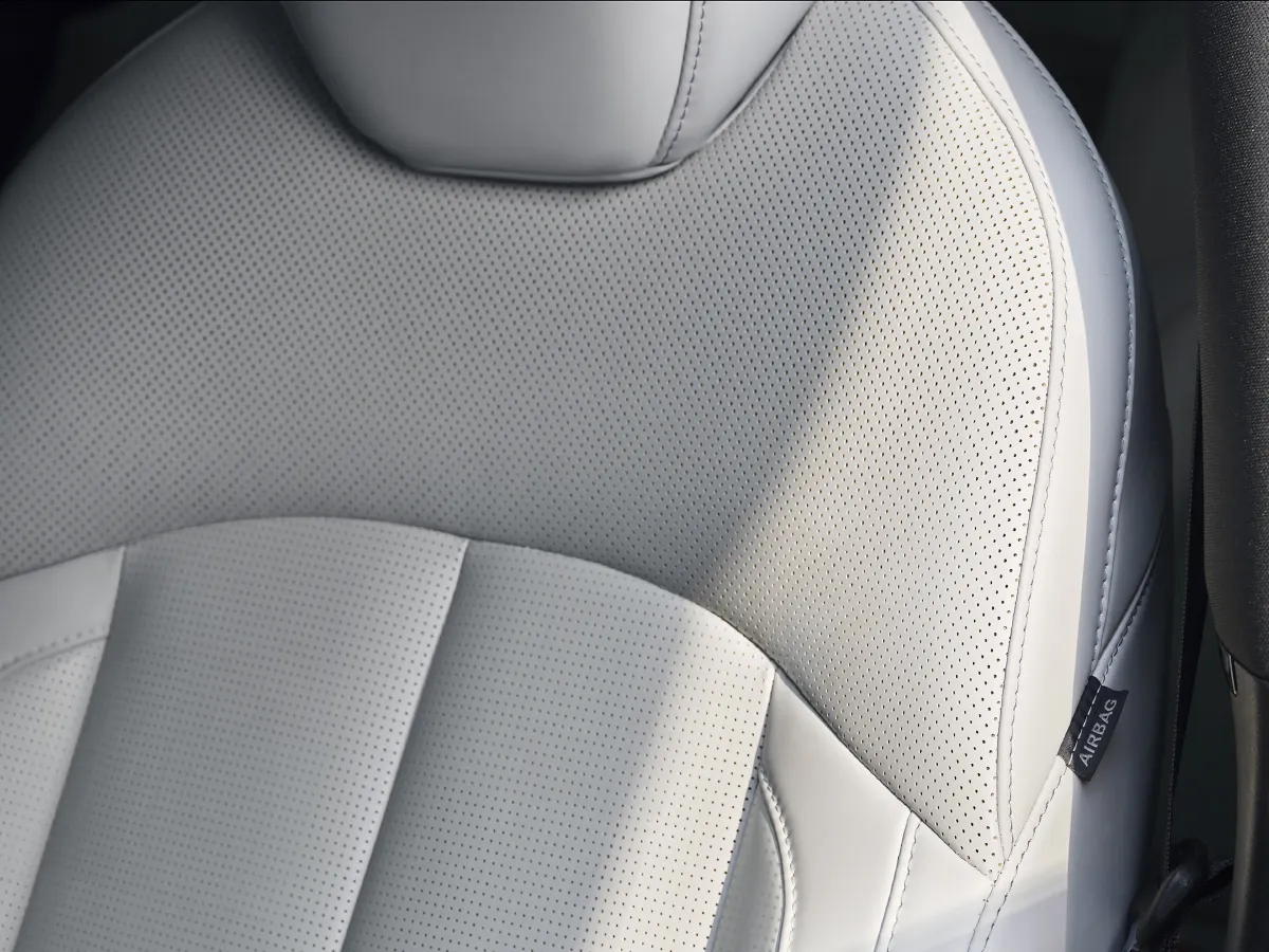 Xpeng P7,autocango,china used car exporter,china ev exporter,chinese used car exporter,chinese used ev exporter