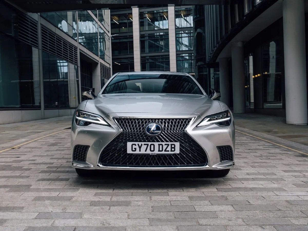 2020 Lexus LS 3.5L 299HP V6 E-CVT Hybrid,autocango,china used car exporter,china ev exporter,chinese used car exporter,chinese used ev exporter