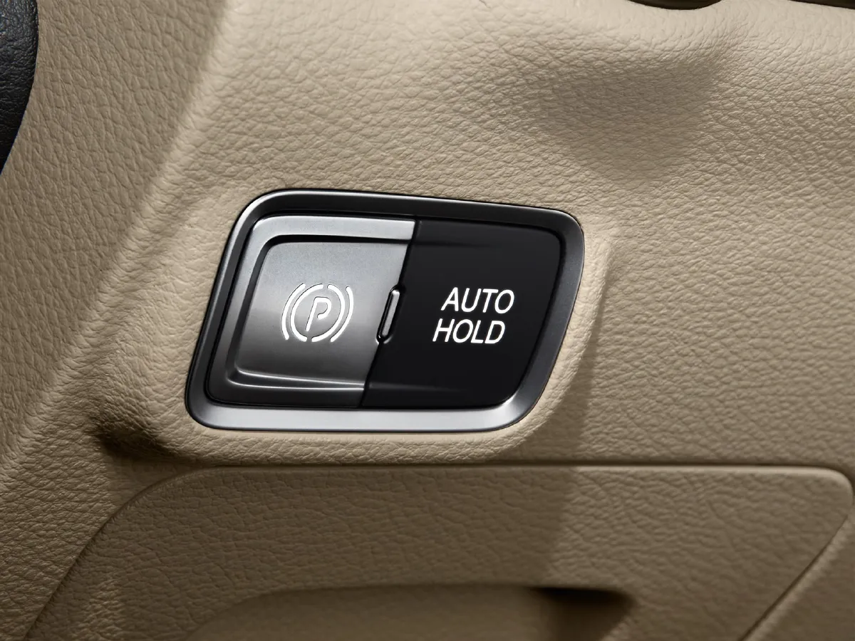 Buick GL8,autocango,china used car exporter,china ev exporter,chinese used car exporter,chinese used ev exporter