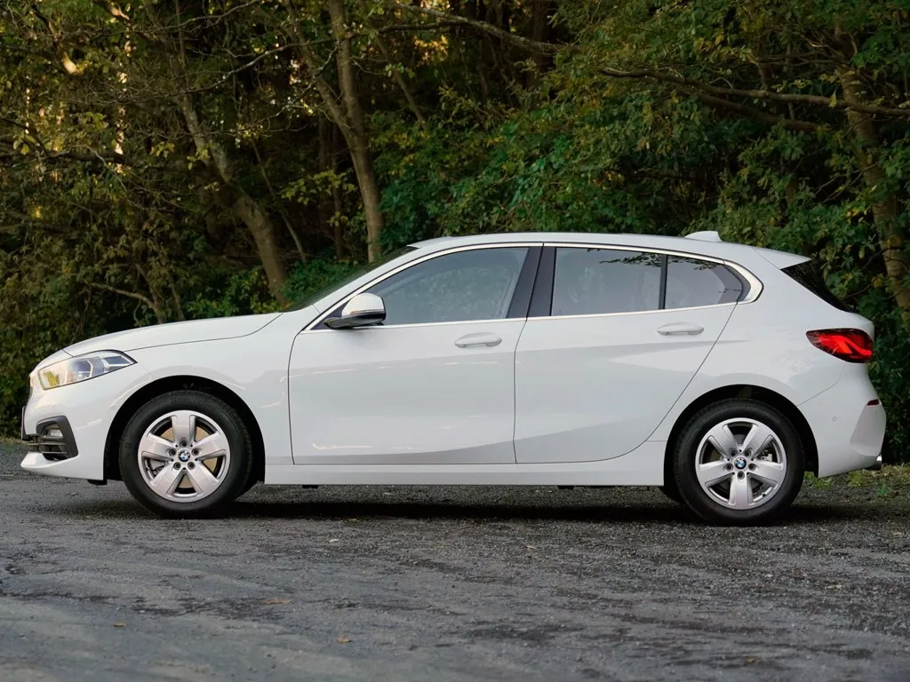 BMW 1 Series,autocango,china used car exporter,china ev exporter,chinese used car exporter,chinese used ev exporter