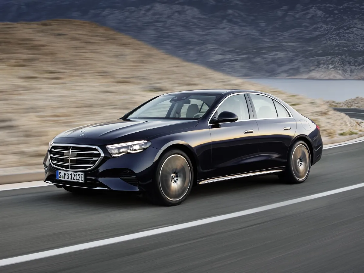 Mercedes-Benz E Class,autocango,china used car exporter,china ev exporter,chinese used car exporter,chinese used ev exporter