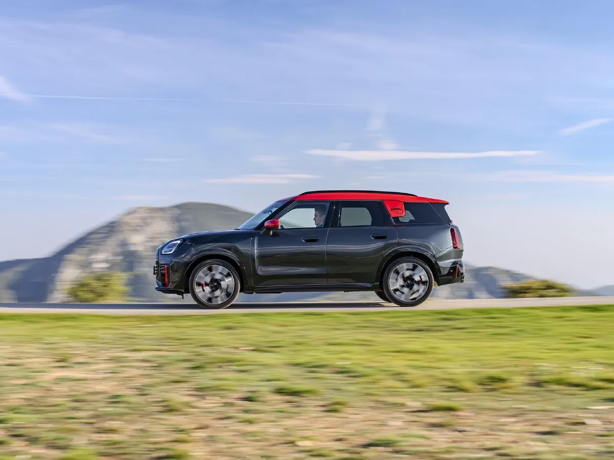 MINI JCW COUNTRYMAN,autocango,china used car exporter,china ev exporter,chinese used car exporter,chinese used ev exporter MINI JCW COUNTRYMAN,autocango,china used car exporter,china ev exporter,chinese used car exporter,chinese used ev exporter