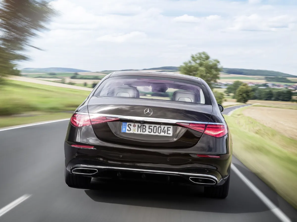 Mercedes-Benz S Class,autocango,china used car exporter,china ev exporter,chinese used car exporter,chinese used ev exporter