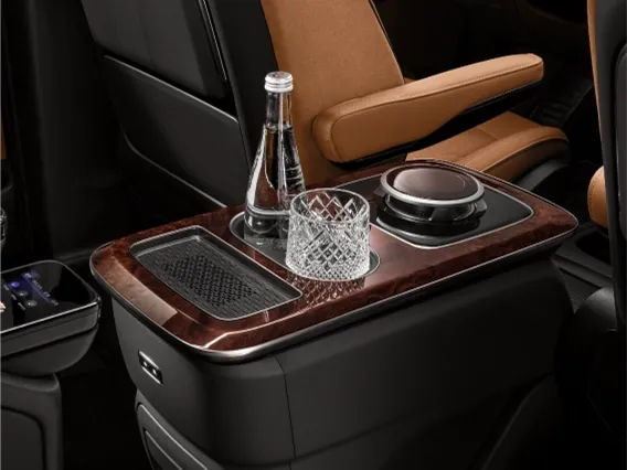 HongQi HQ9,autocango,china used car exporter,china ev exporter,chinese used car exporter,chinese used ev exporter