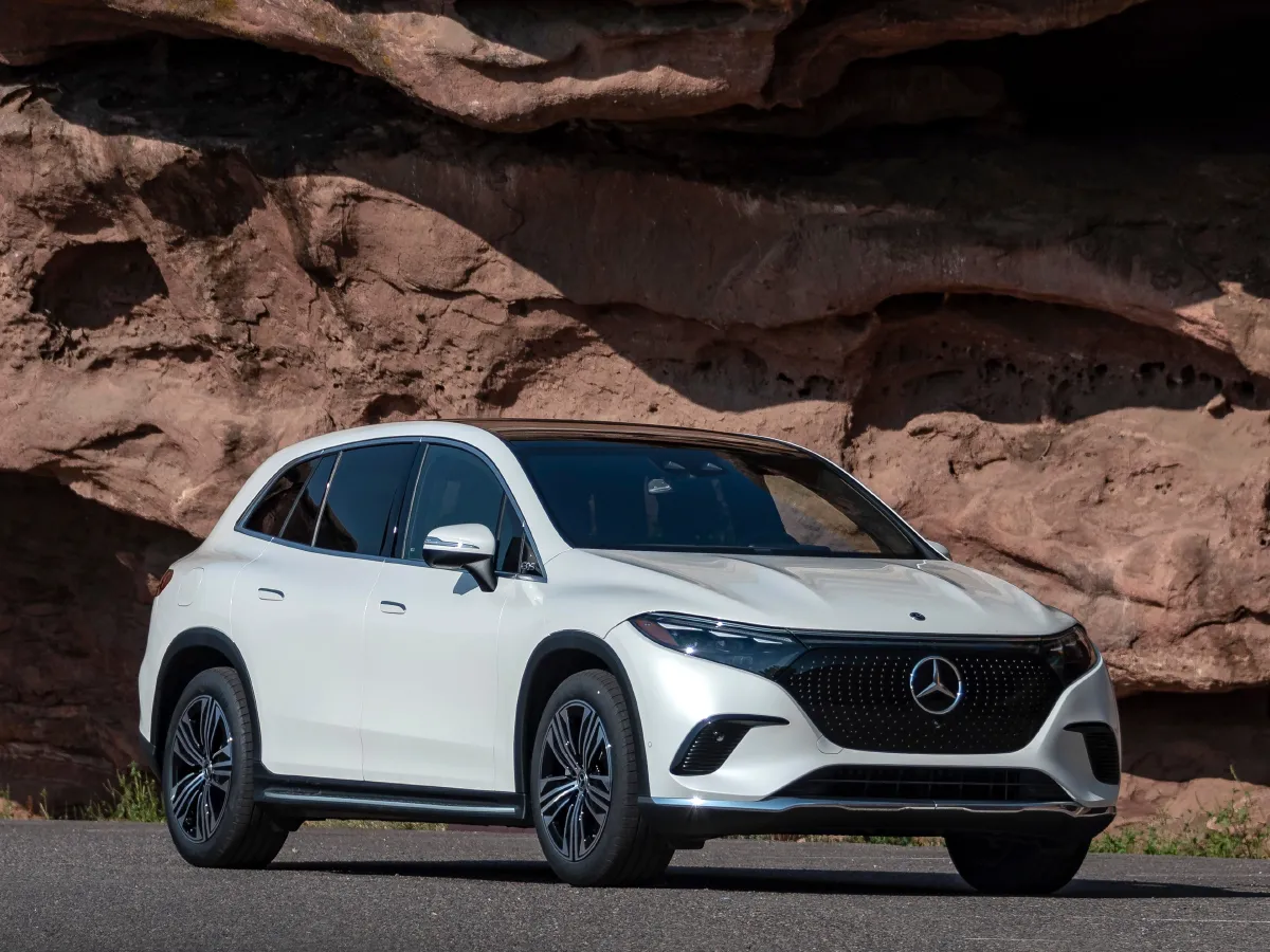 Mercedes-Benz EQS SUV,autocango,china used car exporter,china ev exporter,chinese used car exporter,chinese used ev exporter