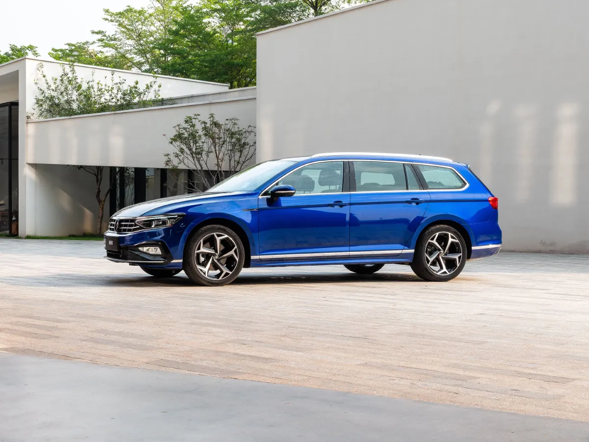 Volkswagen Alltrack,autocango,china used car exporter,china ev exporter,chinese used car exporter,chinese used ev exporter