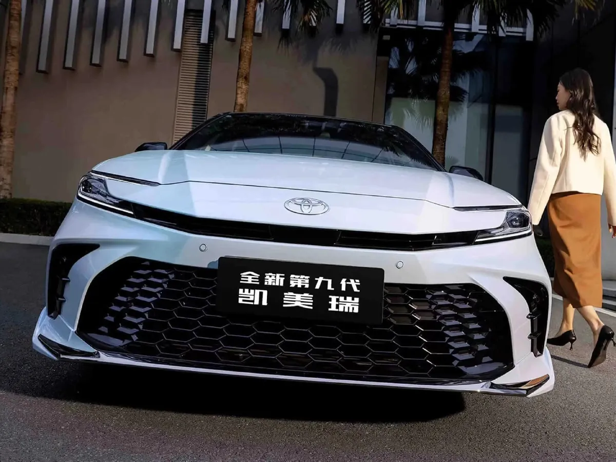 Toyota Camry,autocango,china used car exporter,china ev exporter,chinese used car exporter,chinese used ev exporter