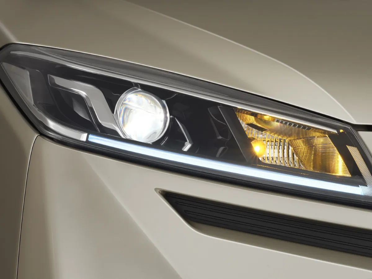 Iveco DeYi,autocango,china used car exporter,china ev exporter,chinese used car exporter,chinese used ev exporter