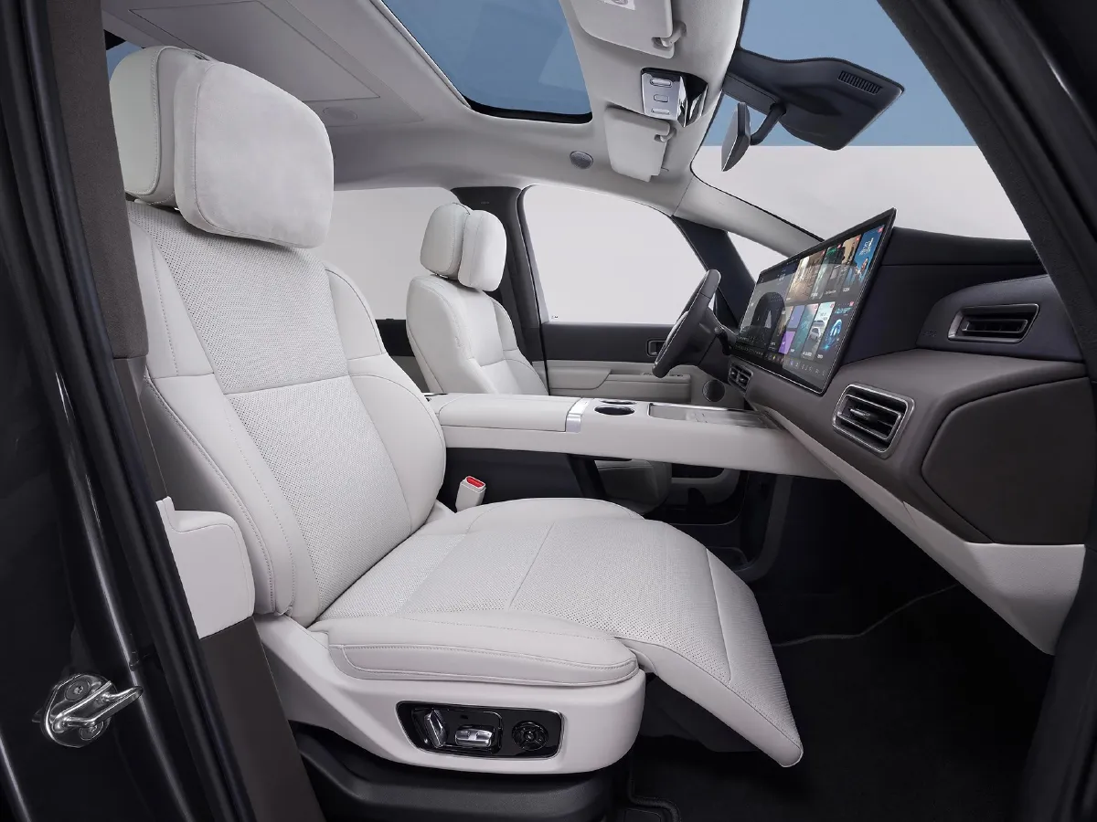 Li MEGA,autocango,china used car exporter,china ev exporter,chinese used car exporter,chinese used ev exporter