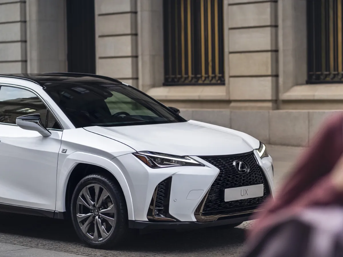 Lexus UX,autocango,china used car exporter,china ev exporter,chinese used car exporter,chinese used ev exporter