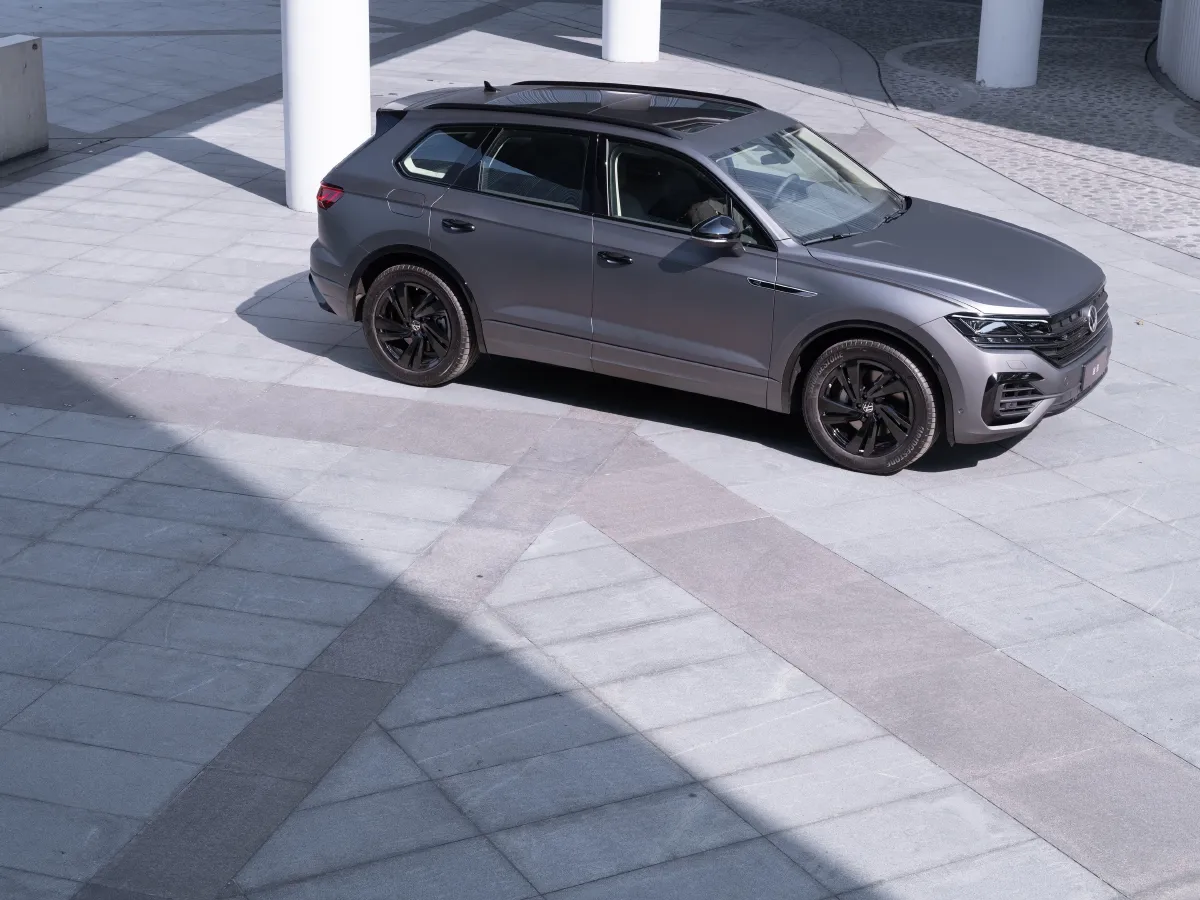 Volkswagen Touareg,autocango,china used car exporter,china ev exporter,chinese used car exporter,chinese used ev exporter