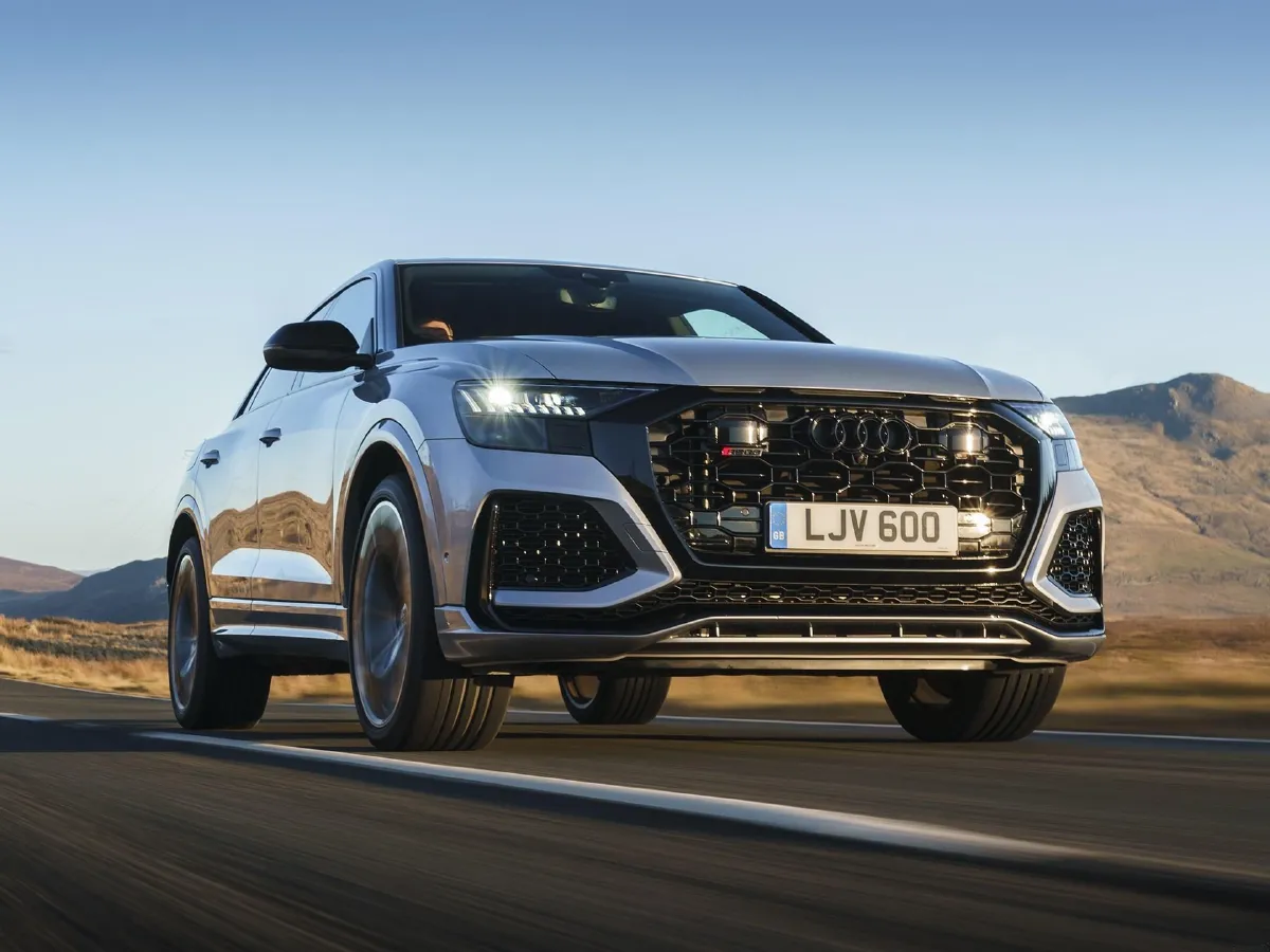 Audi RS Q8,autocango,china used car exporter,china ev exporter,chinese used car exporter,chinese used ev exporter