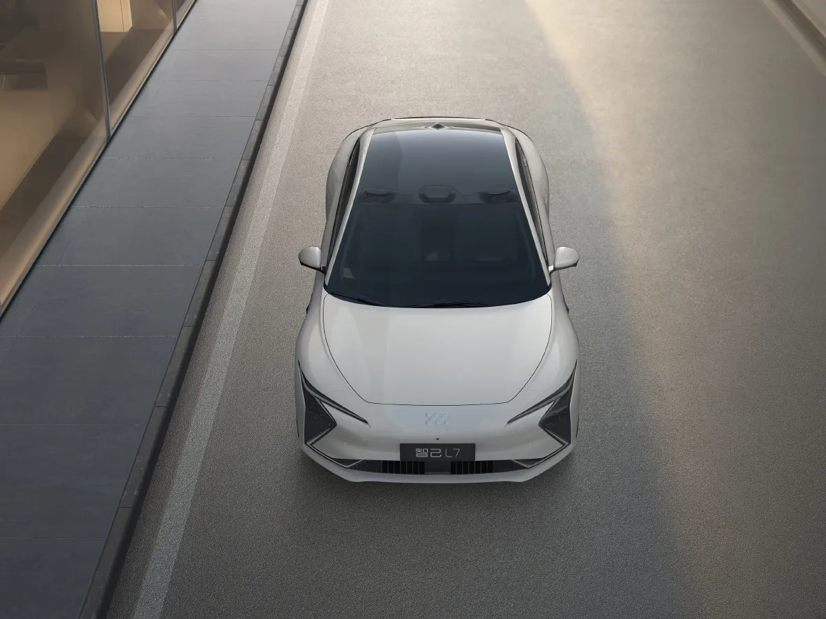 IM L7,autocango,china used car exporter,china ev exporter,chinese used car exporter,chinese used ev exporter