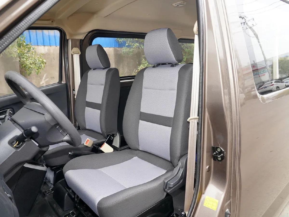 2018 ChangAn Kaicene RuiXing M90 2.0L 124HP L4 5MT,autocango,china used car exporter,china ev exporter,chinese used car exporter,chinese used ev exporter