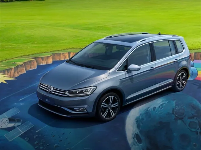 Volkswagen Touran,autocango,china used car exporter,china ev exporter,chinese used car exporter,chinese used ev exporter