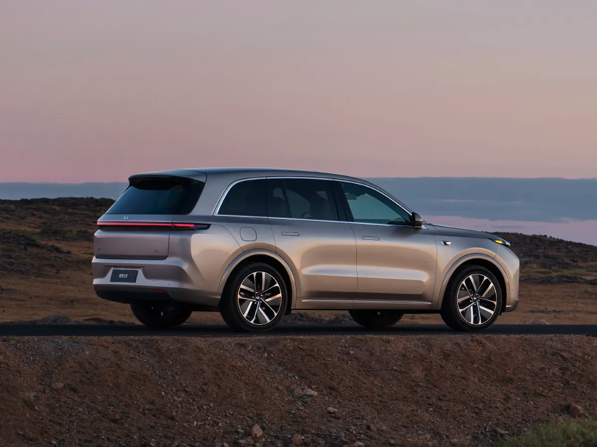 Li L8,autocango,china used car exporter,china ev exporter,chinese used car exporter,chinese used ev exporter