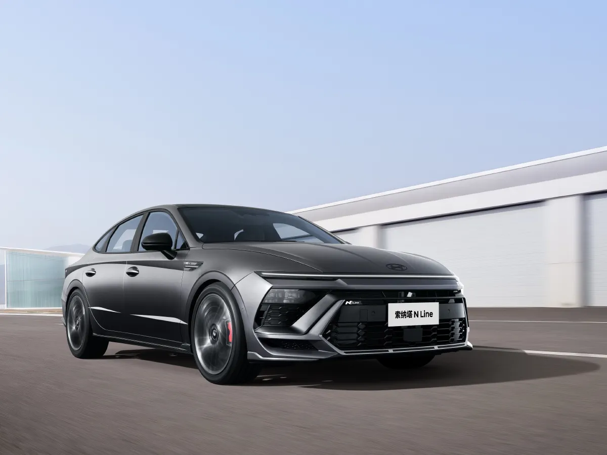 Hyundai Sonata,autocango,china used car exporter,china ev exporter,chinese used car exporter,chinese used ev exporter