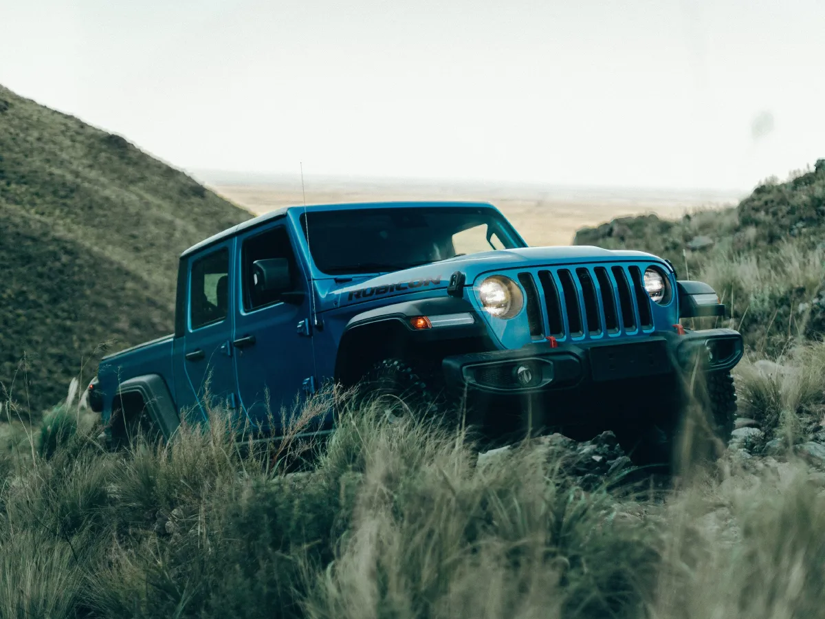 Jeep Gladiator,autocango,china used car exporter,china ev exporter,chinese used car exporter,chinese used ev exporter Jeep Gladiator,autocango,china used car exporter,china ev exporter,chinese used car exporter,chinese used ev exporter