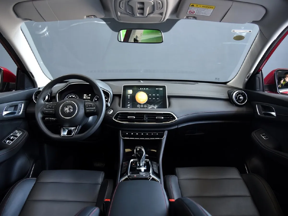 MG HS,autocango,china used car exporter,china ev exporter,chinese used car exporter,chinese used ev exporter