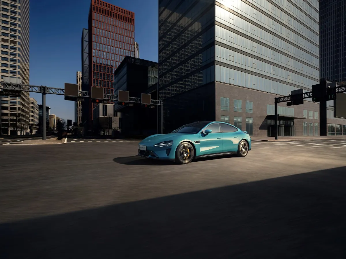 MI SU7,autocango,china used car exporter,china ev exporter,chinese used car exporter,chinese used ev exporter