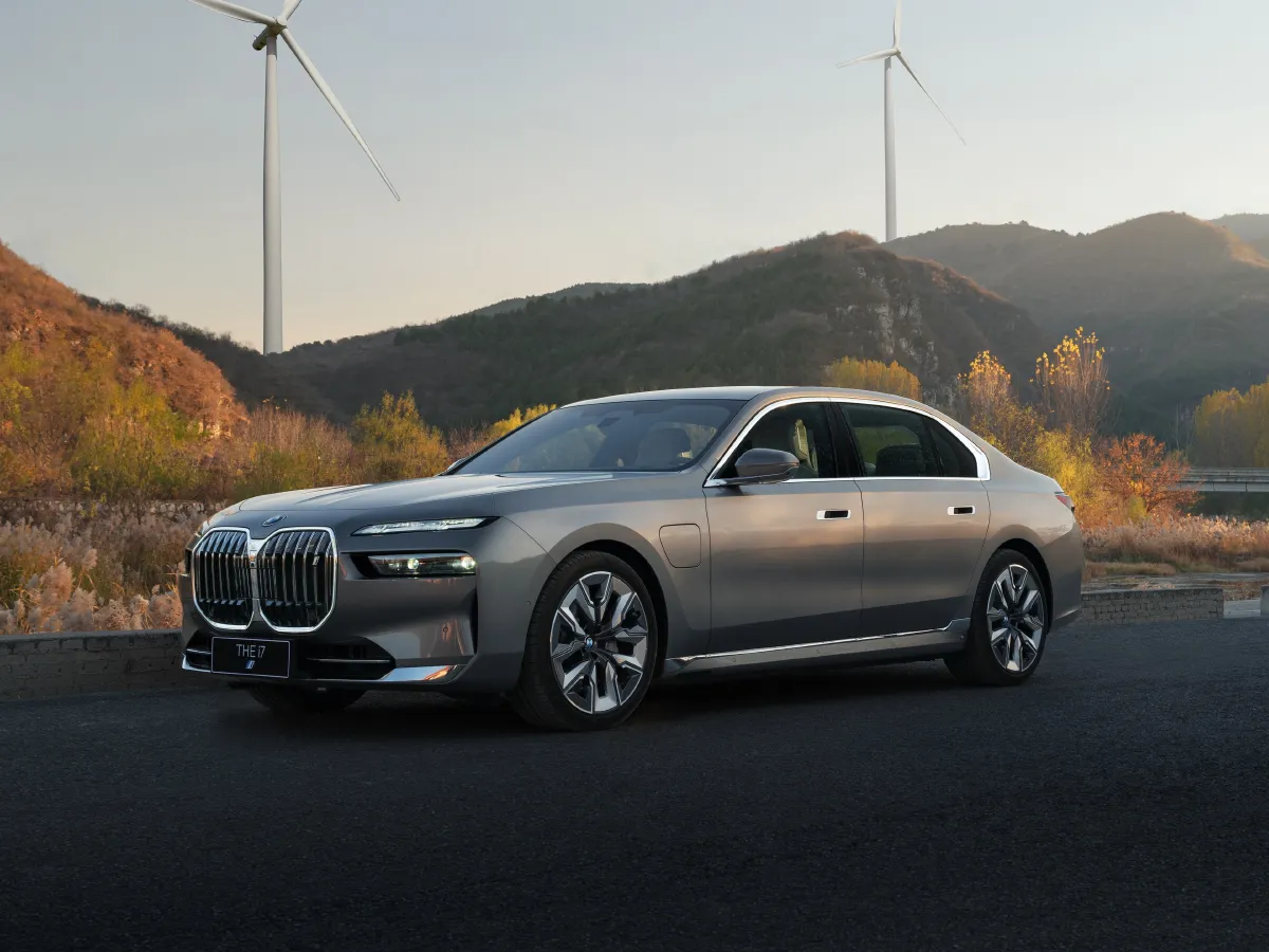 BMW i7,autocango,china used car exporter,china ev exporter,chinese used car exporter,chinese used ev exporter