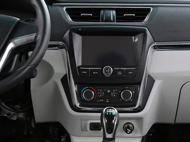 2016 JinBei New Sea Lion X30L 1.3L 86HP L4 5MT,autocango,china used car exporter,china ev exporter,chinese used car exporter,chinese used ev exporter