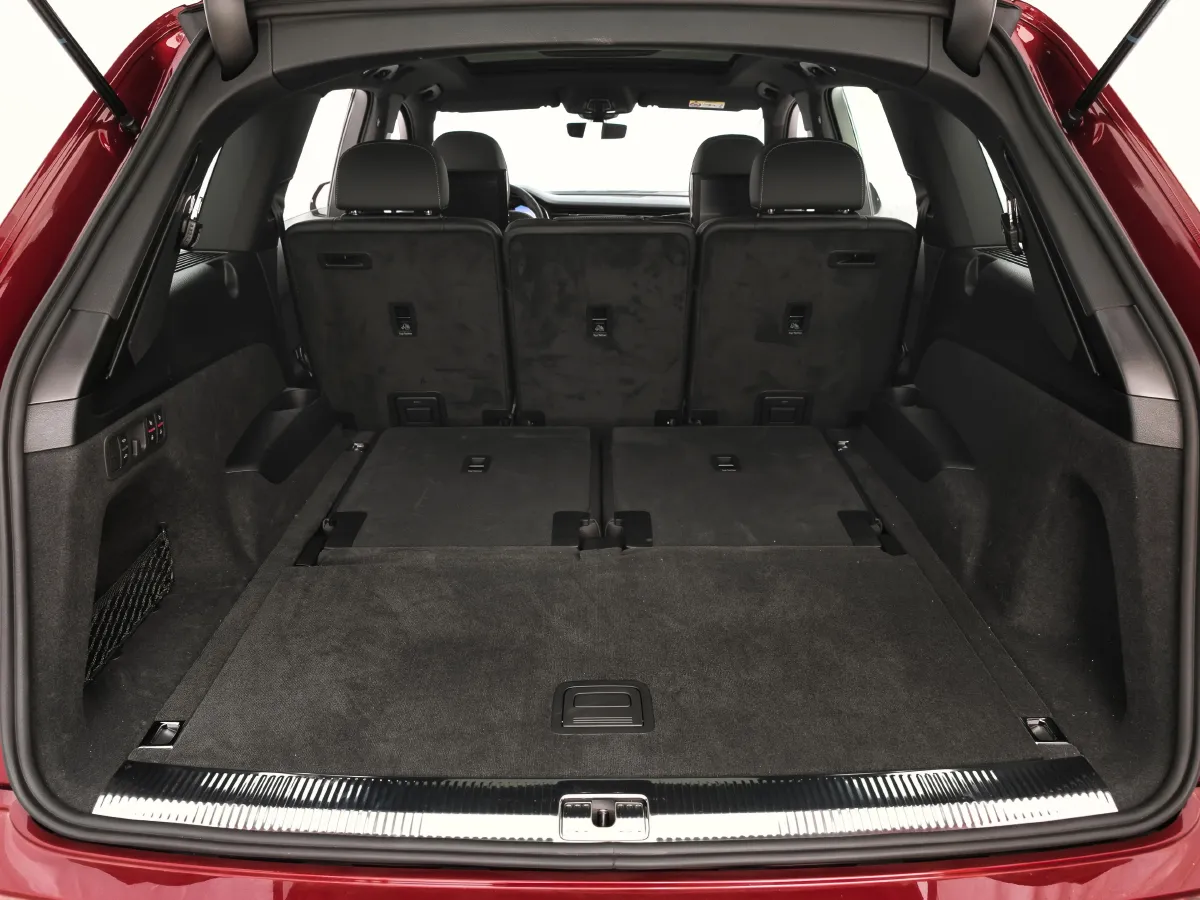 Audi Q7,autocango,china used car exporter,china ev exporter,chinese used car exporter,chinese used ev exporter