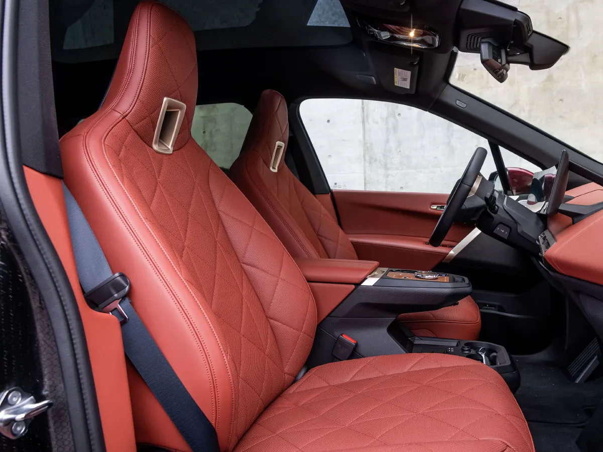 BMW iX,autocango,china used car exporter,china ev exporter,chinese used car exporter,chinese used ev exporter