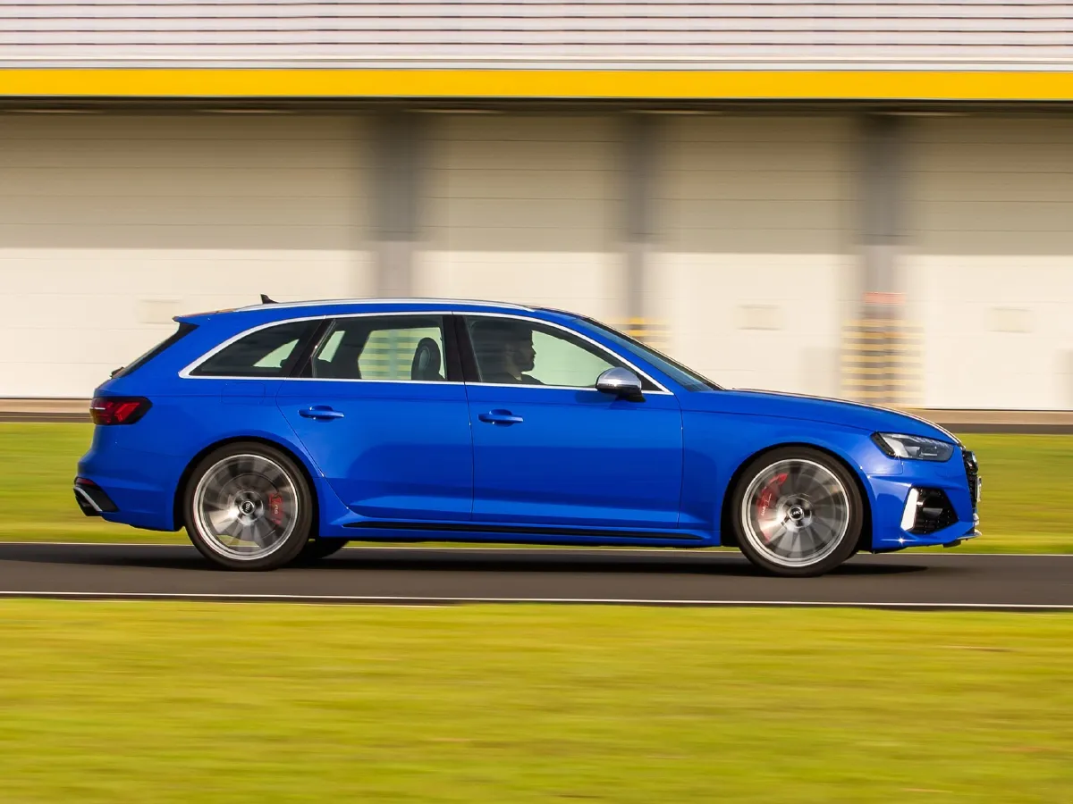 Audi RS 4,autocango,china used car exporter,china ev exporter,chinese used car exporter,chinese used ev exporter