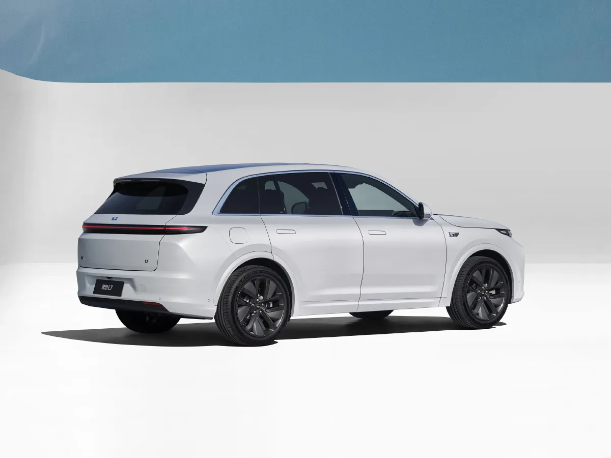 Li L7,autocango,china used car exporter,china ev exporter,chinese used car exporter,chinese used ev exporter