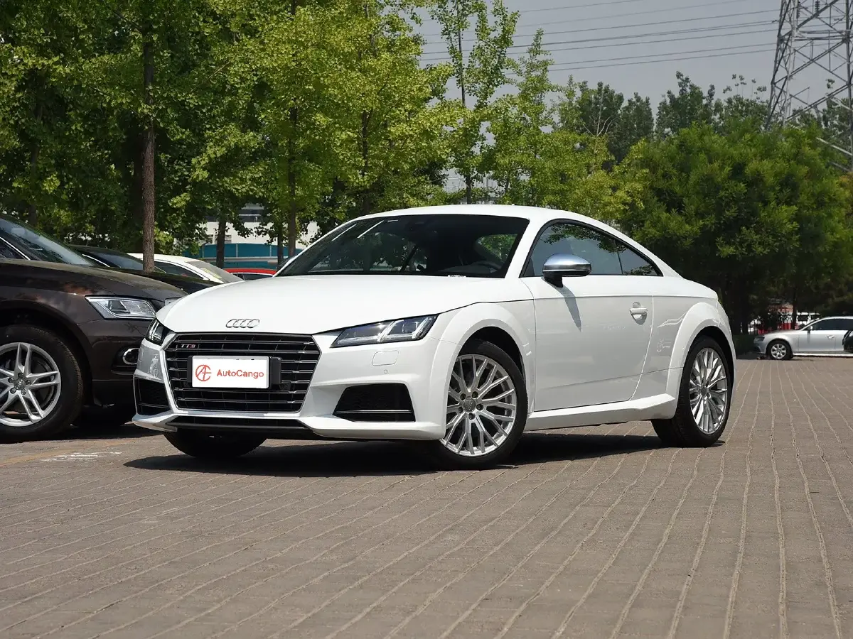 Audi TTS