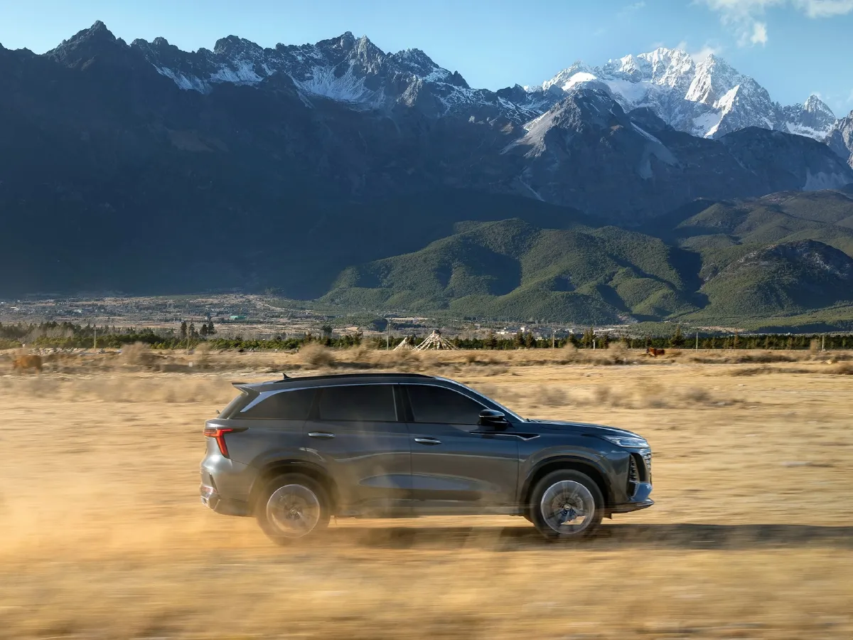 ChangAn CS75 Plus,autocango,china used car exporter,china ev exporter,chinese used car exporter,chinese used ev exporter