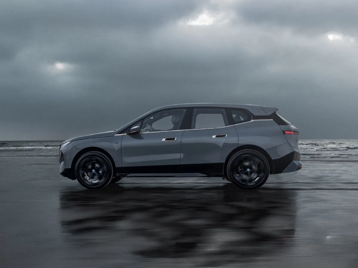 BMW iX,autocango,china used car exporter,china ev exporter,chinese used car exporter,chinese used ev exporter