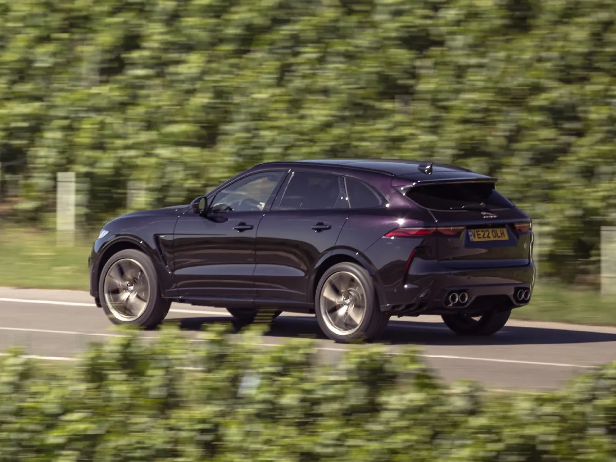 Jaguar F-PACE,autocango,china used car exporter,china ev exporter,chinese used car exporter,chinese used ev exporter